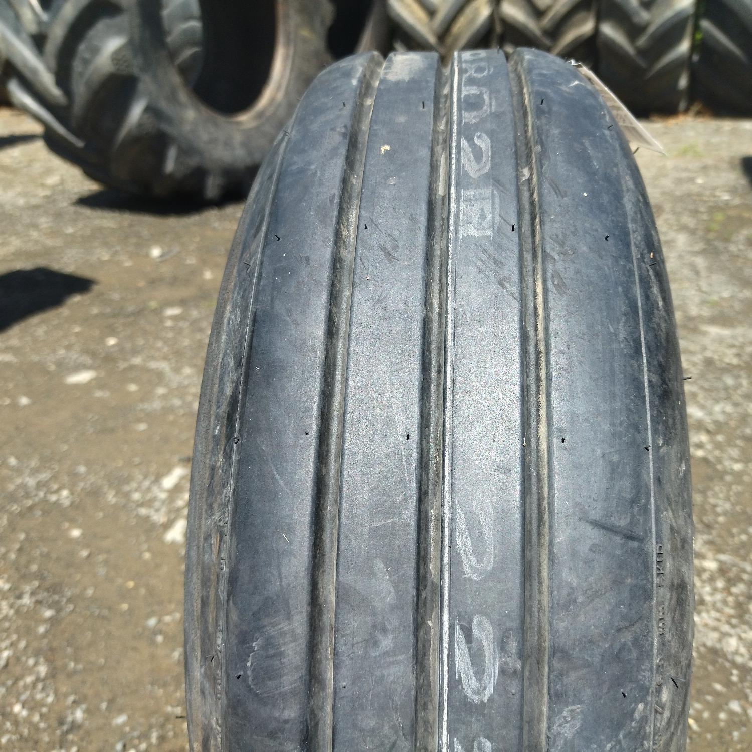  Cauciucuri 21x7.25-10 Goodyear