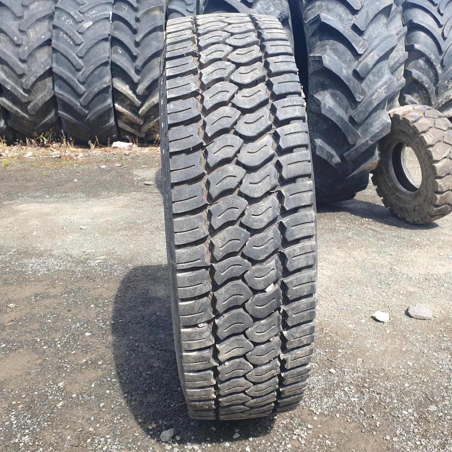  Cauciucuri 215/75R17.5 Universal