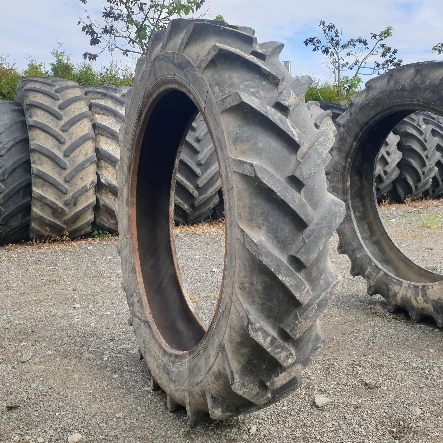  Cauciucuri 9.5/9-32  Barum