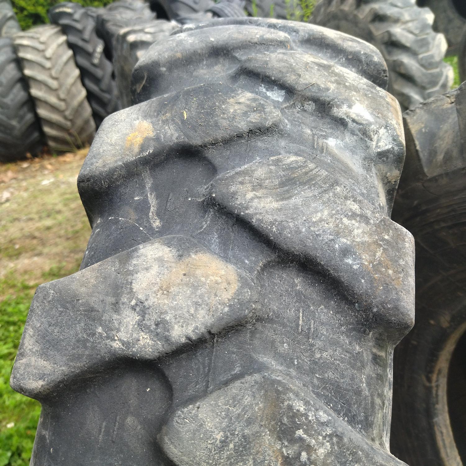  Cauciucuri 10.00-20  Universal