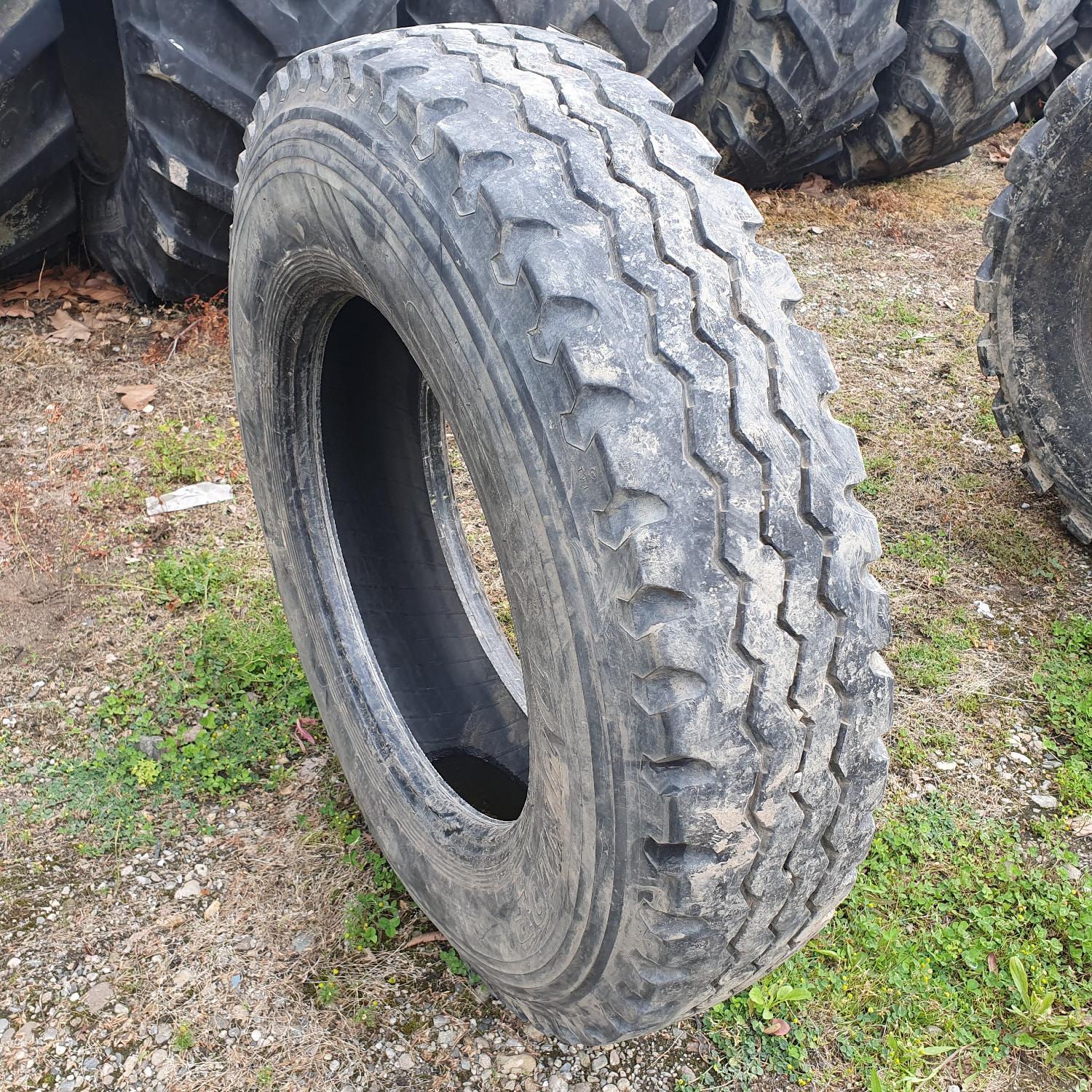  Cauciucuri 10R22.5 Dunlop