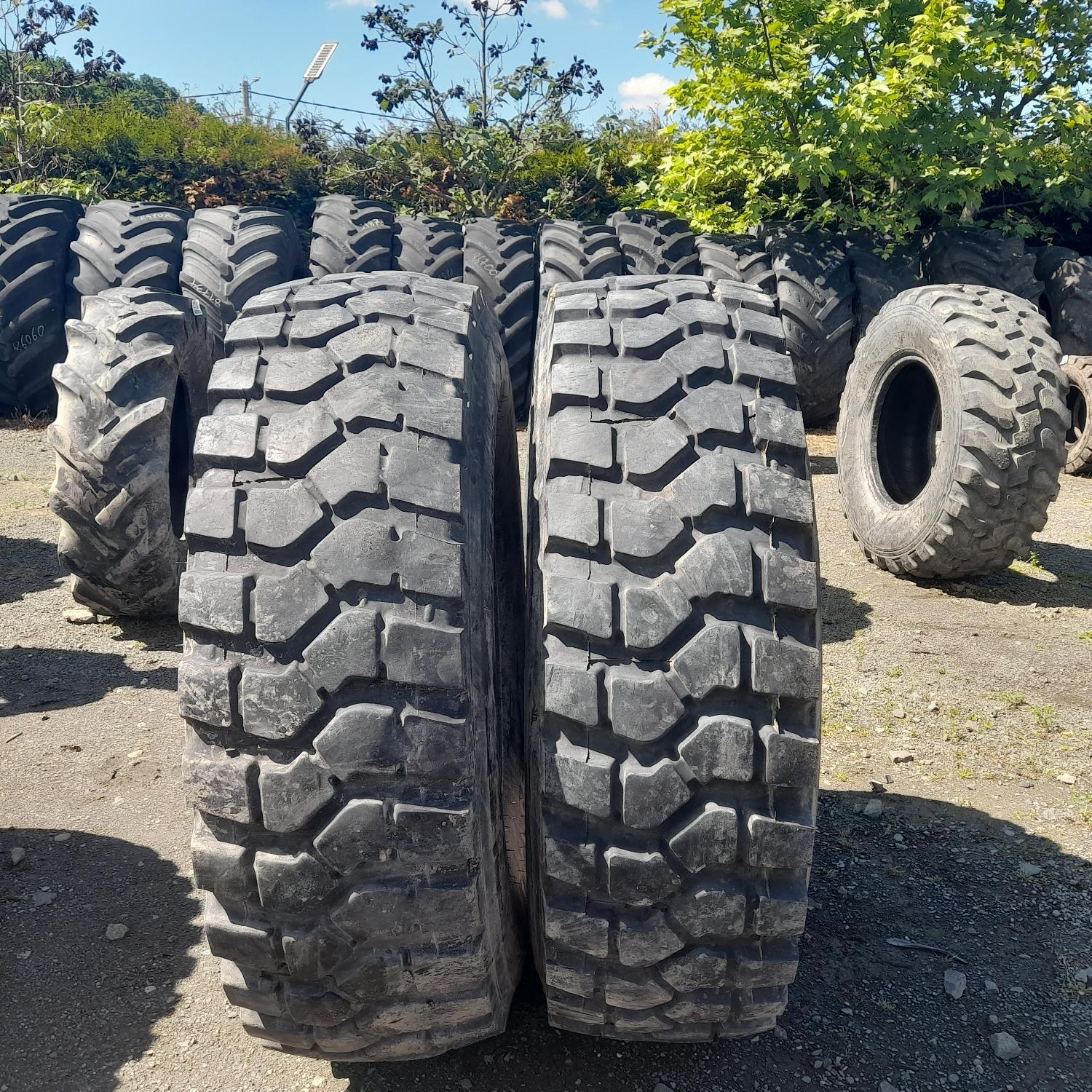  Cauciucuri 14.00R20 Pirelli