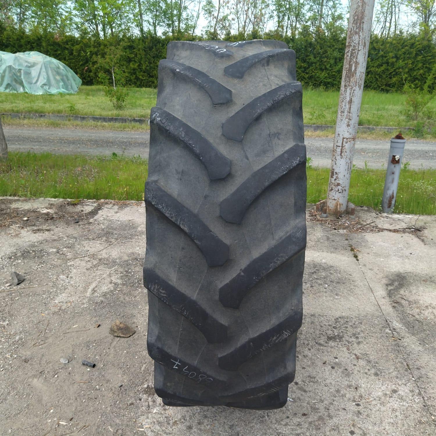  Cauciucuri 420/70R30 Pirelli
