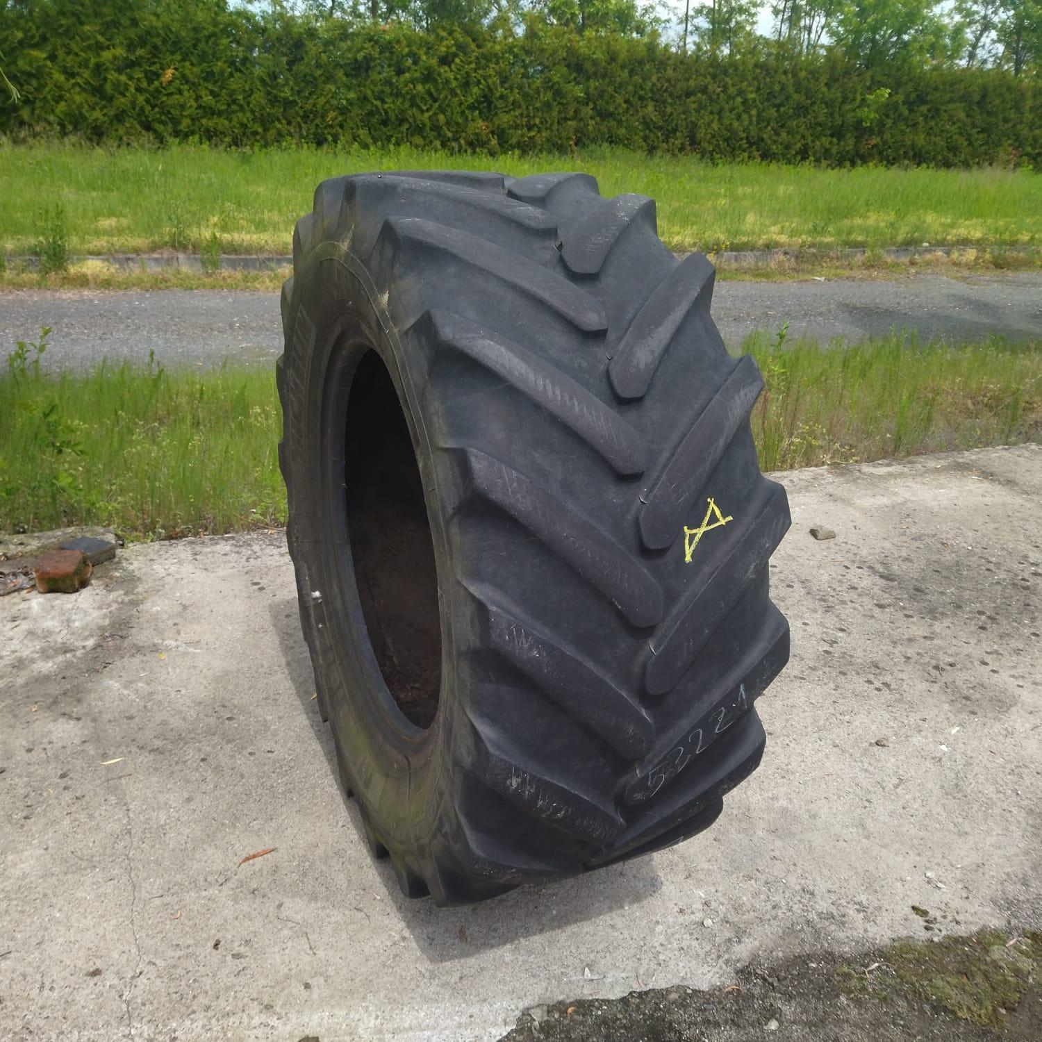  Cauciucuri 440/65R24 Michelin