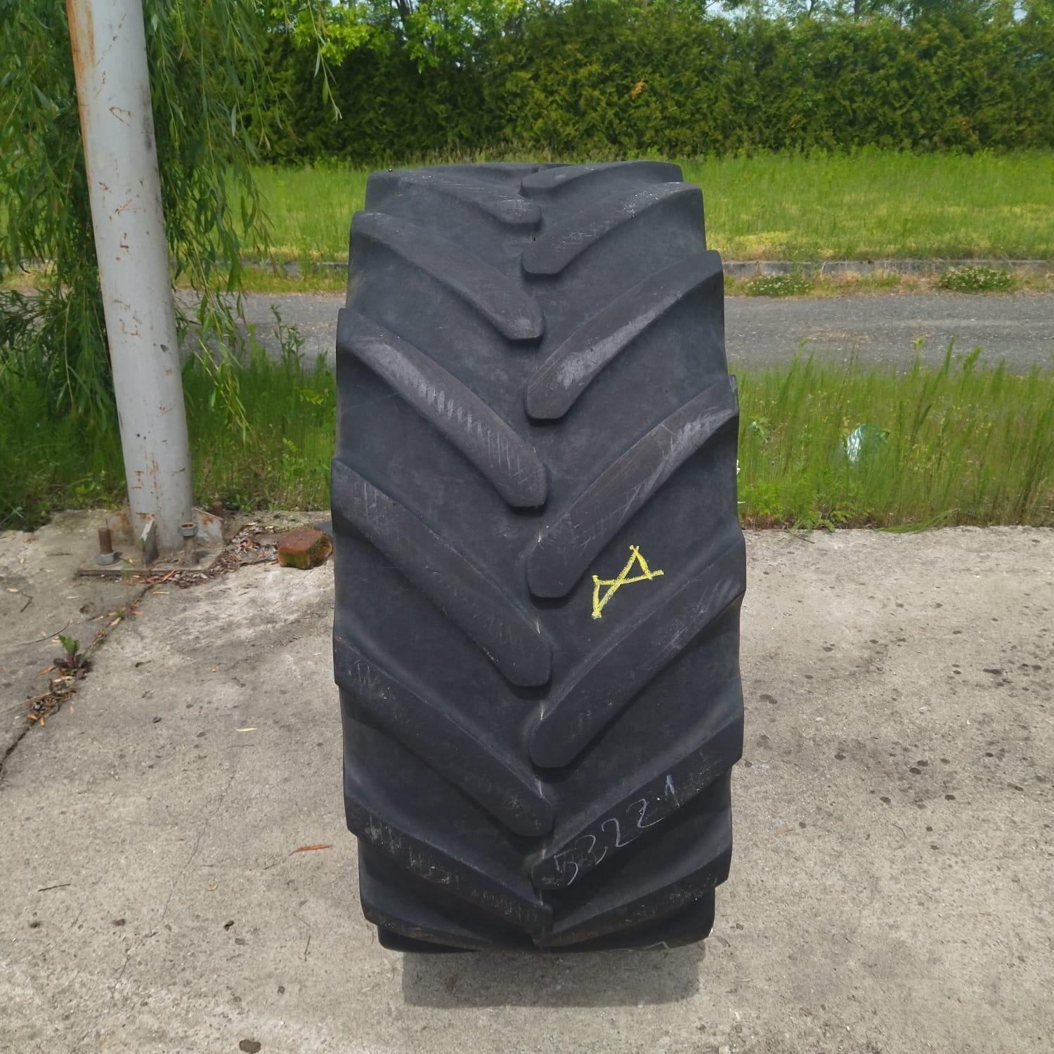  Cauciucuri 440/65R24 Michelin