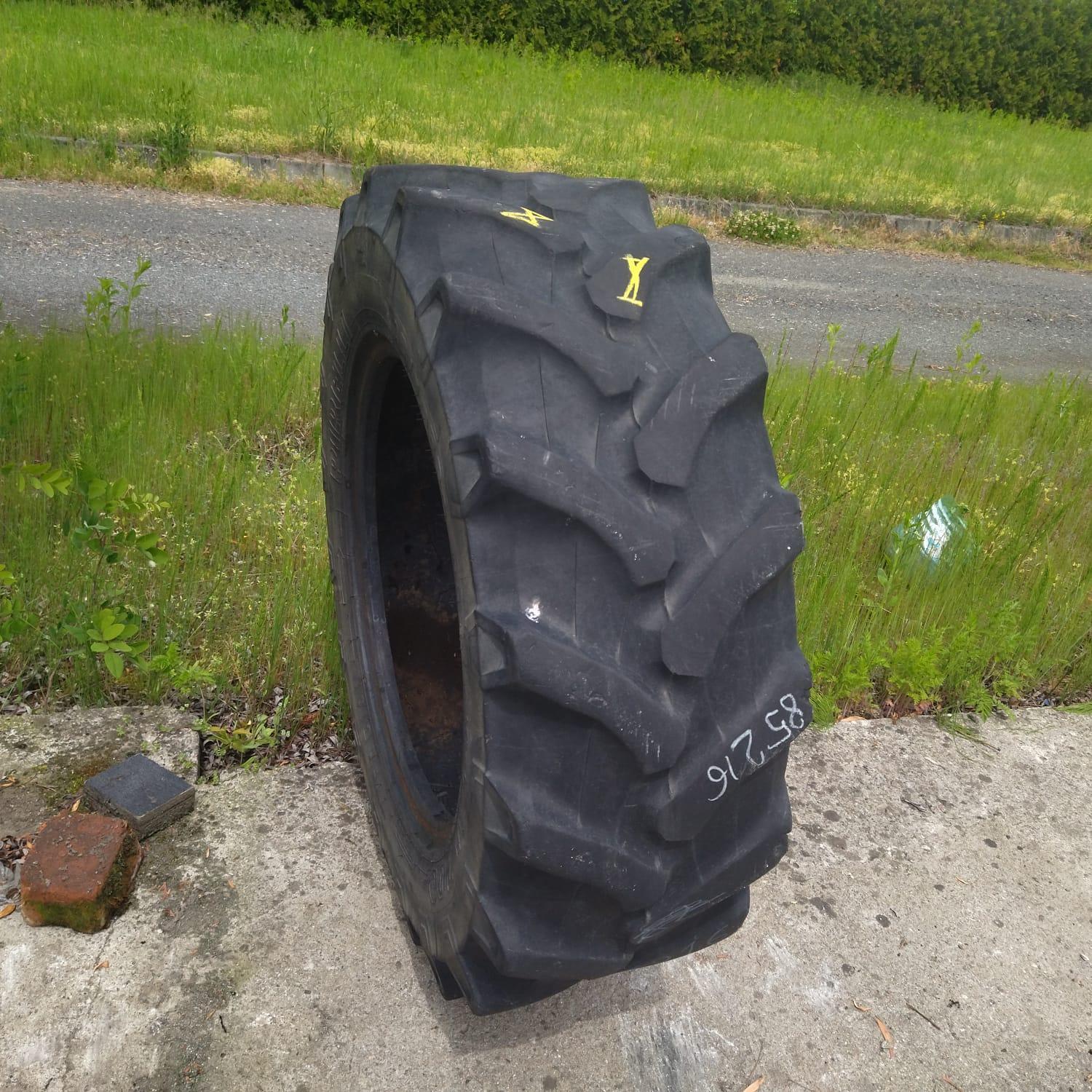  Cauciucuri 300/70R20 Pirelli