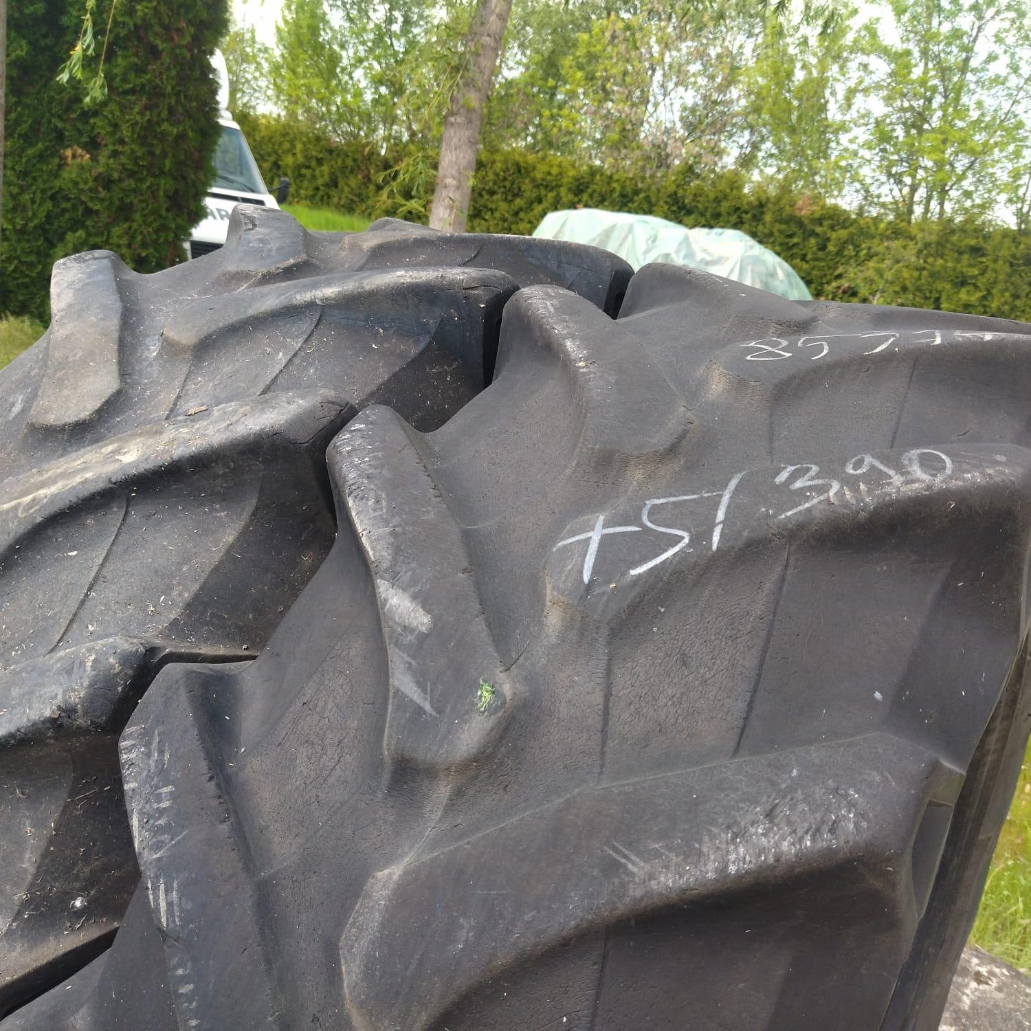  Cauciucuri 420/70R30 Pirelli