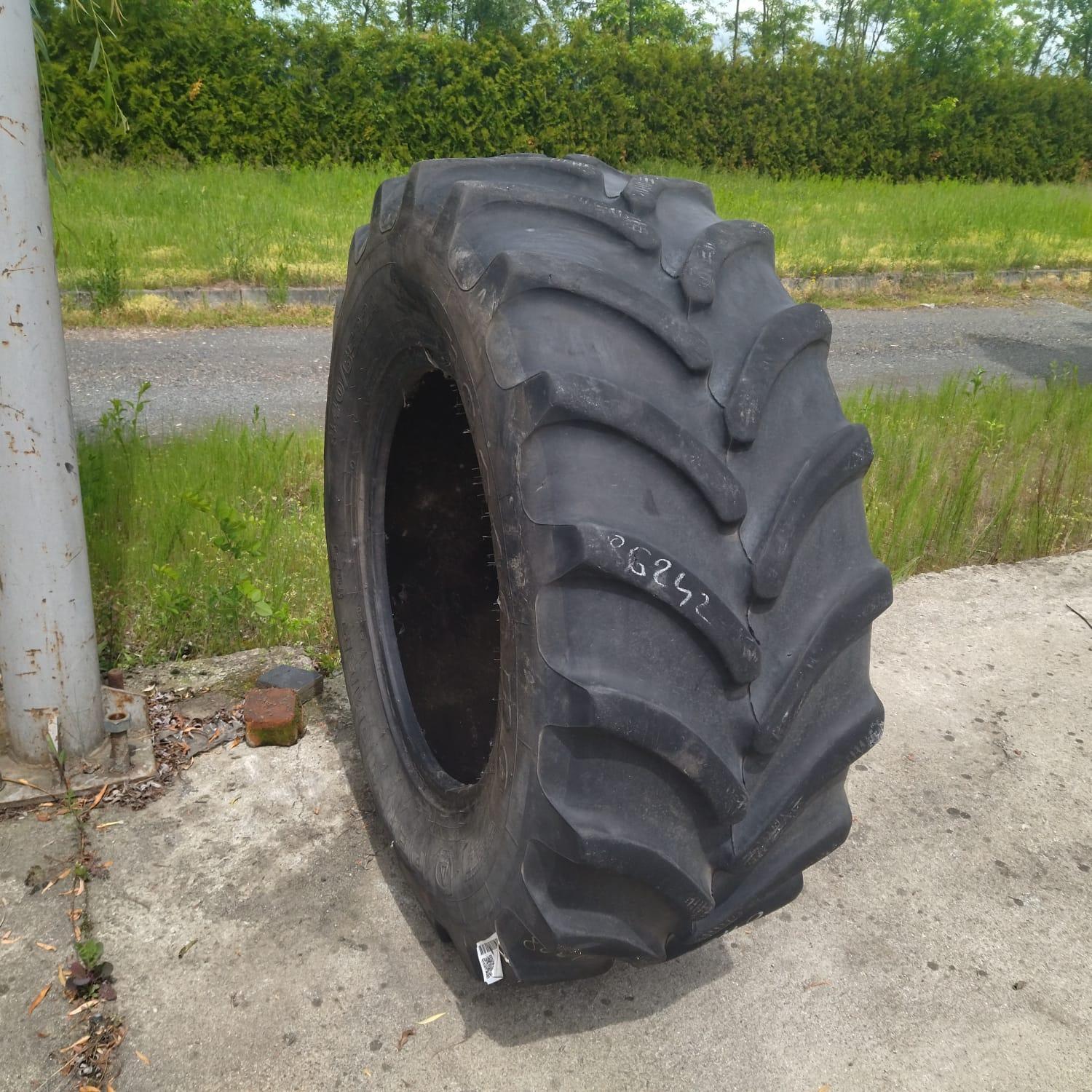  Cauciucuri 440/65R24 Firestone