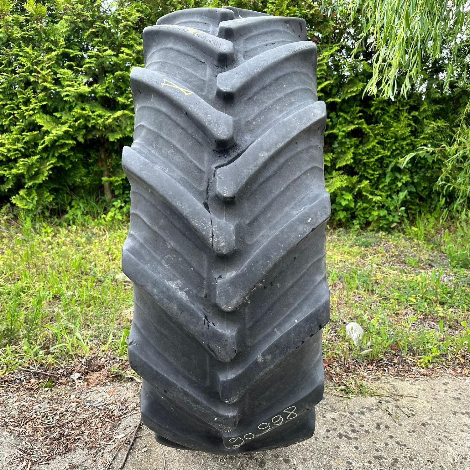  Cauciucuri 480/70R34 Taurus