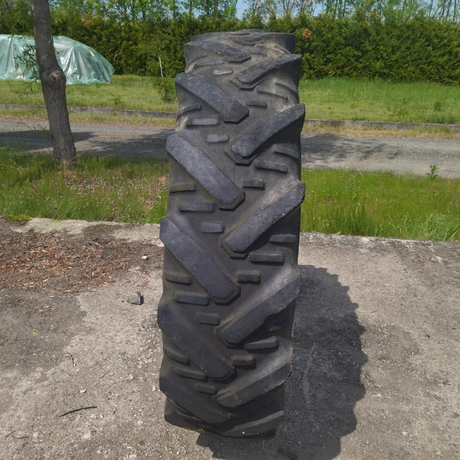  Cauciucuri 12.4R32 Semperit