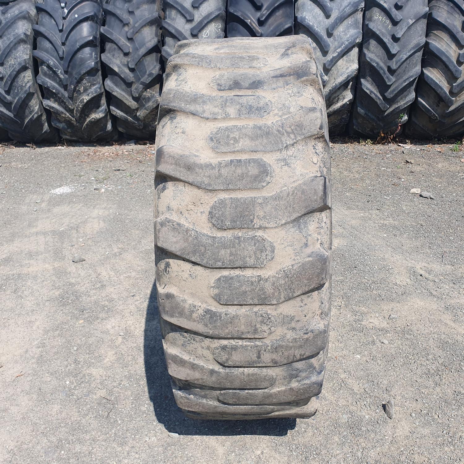  Cauciucuri 15.5-25  Bkt