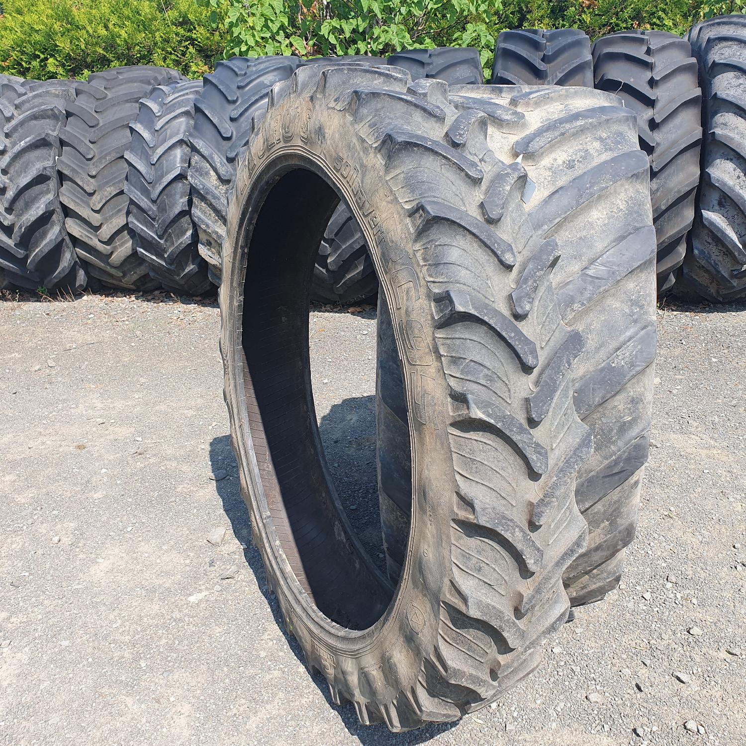  Cauciucuri 270/95R46 Taurus