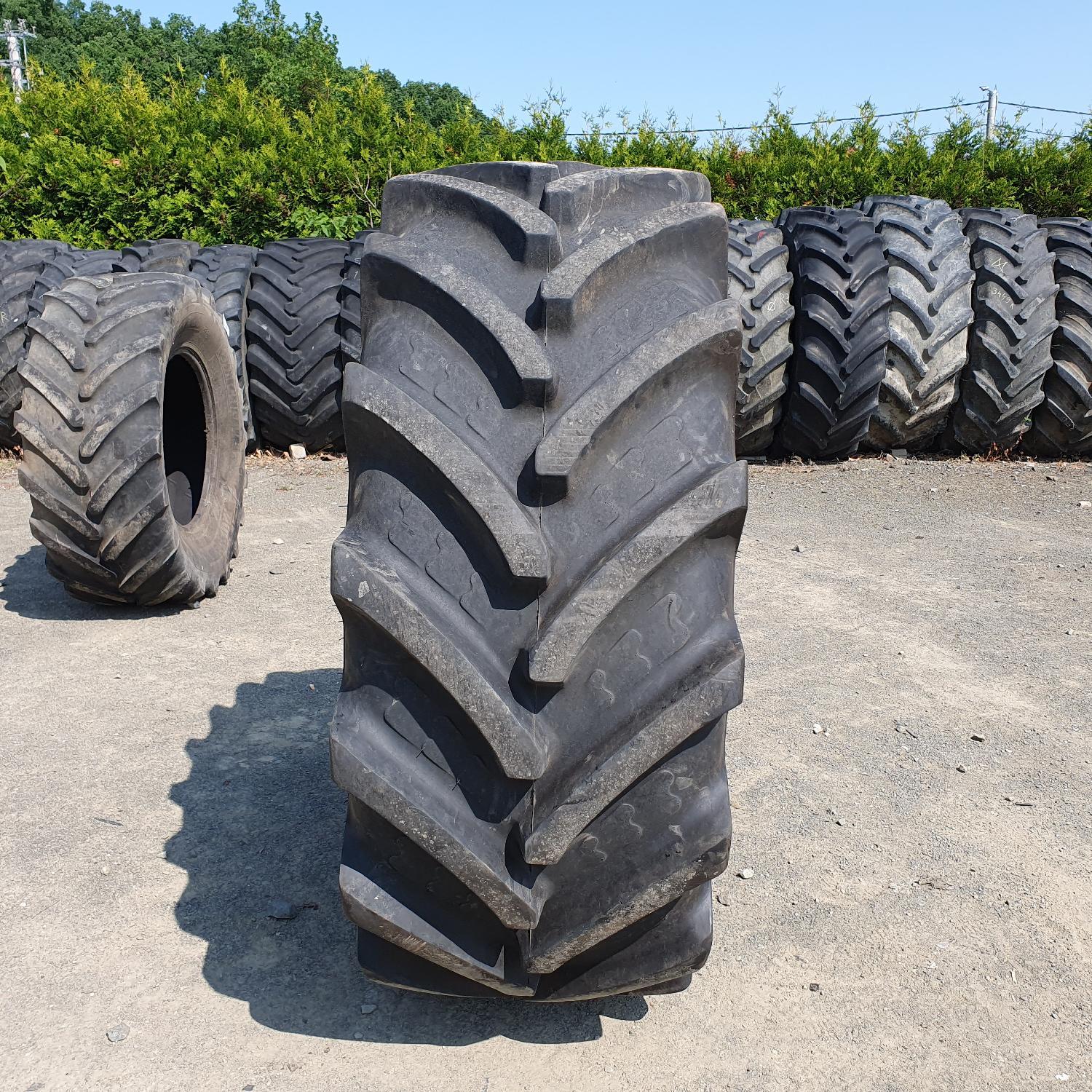  Cauciucuri 600/70R30 Bkt