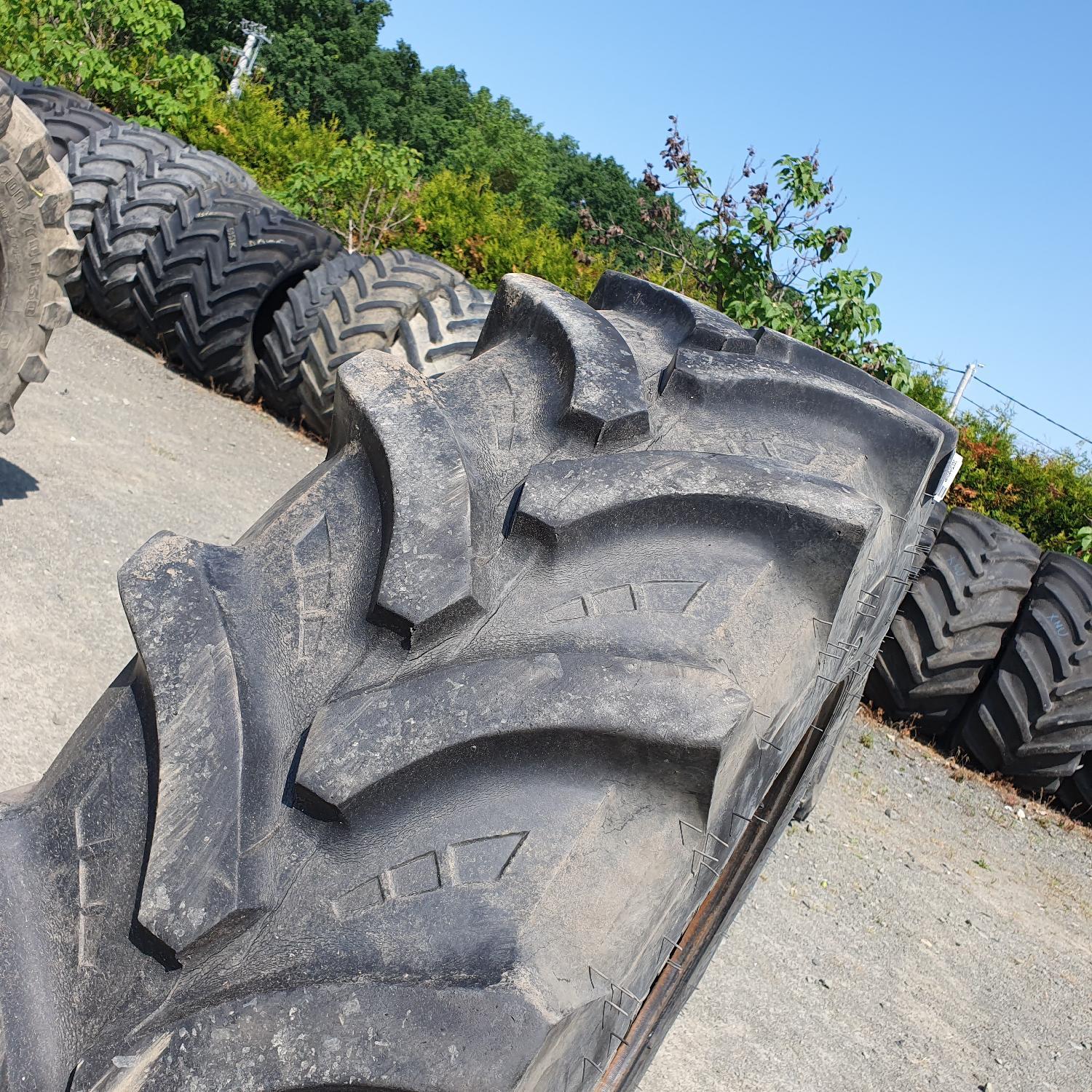  Cauciucuri 420/85R34 Petlas