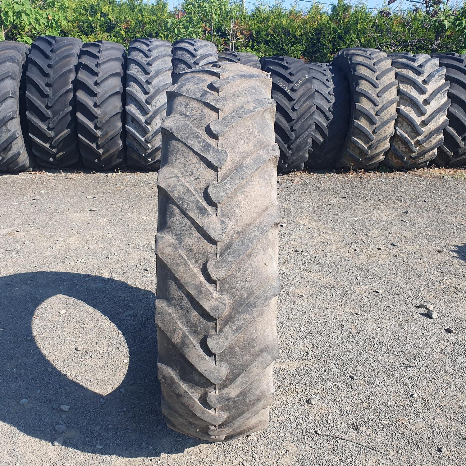 Cauciucuri 15.5R38 Universal
