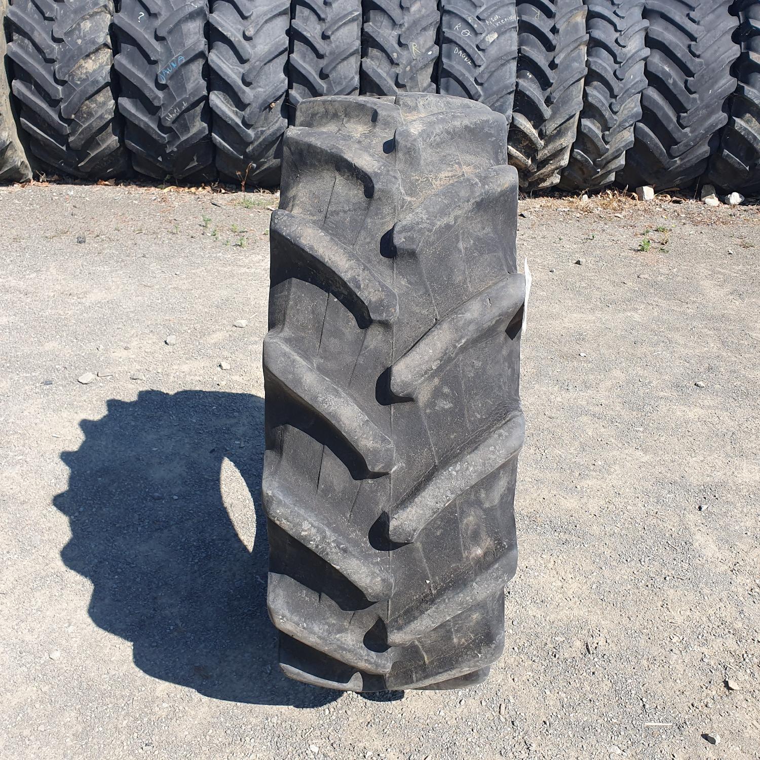  Cauciucuri 380/70R24 Pirelli