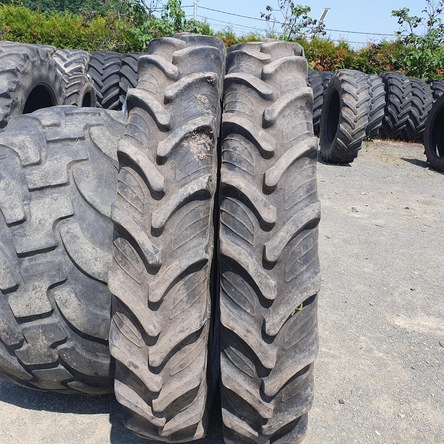  Cauciucuri 270/95R42 Taurus
