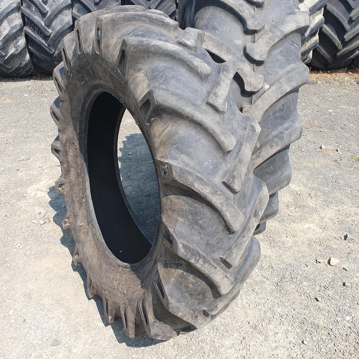  Cauciucuri 14.9-28 (380/85R28) Bkt