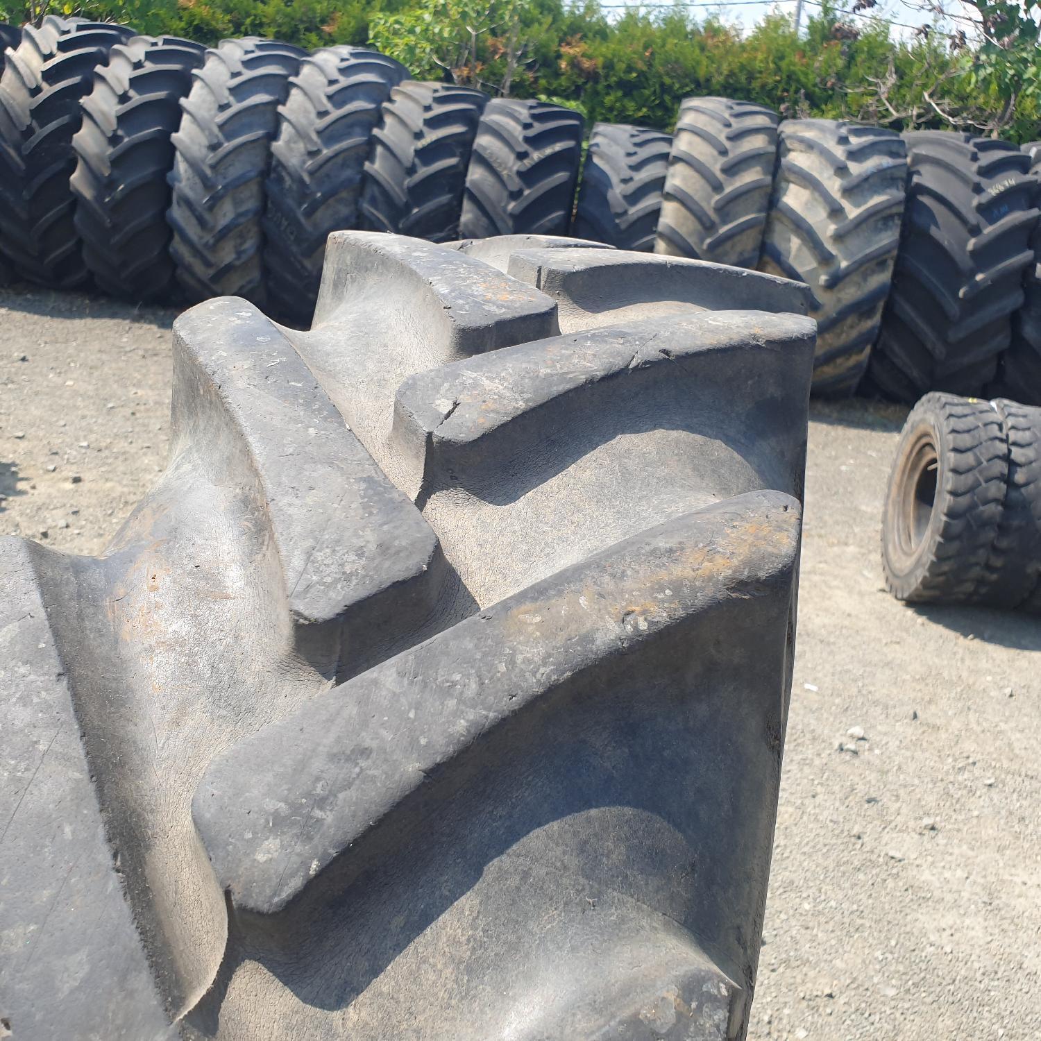  Cauciucuri 12.4R32 Semperit