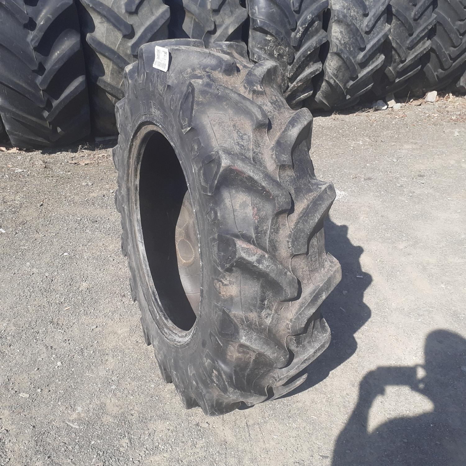  Cauciucuri 12.4R24 Pirelli