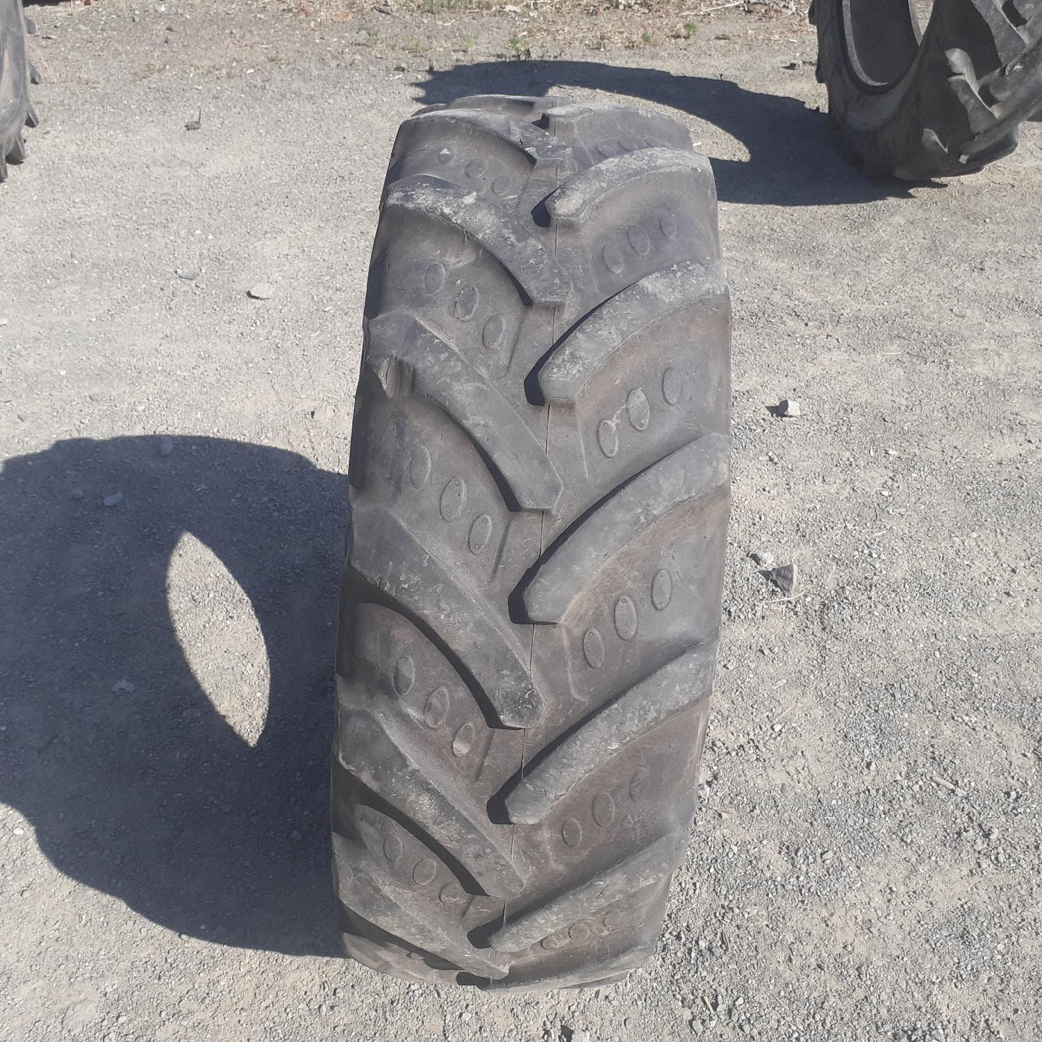  Cauciucuri 280/70R20 Bkt