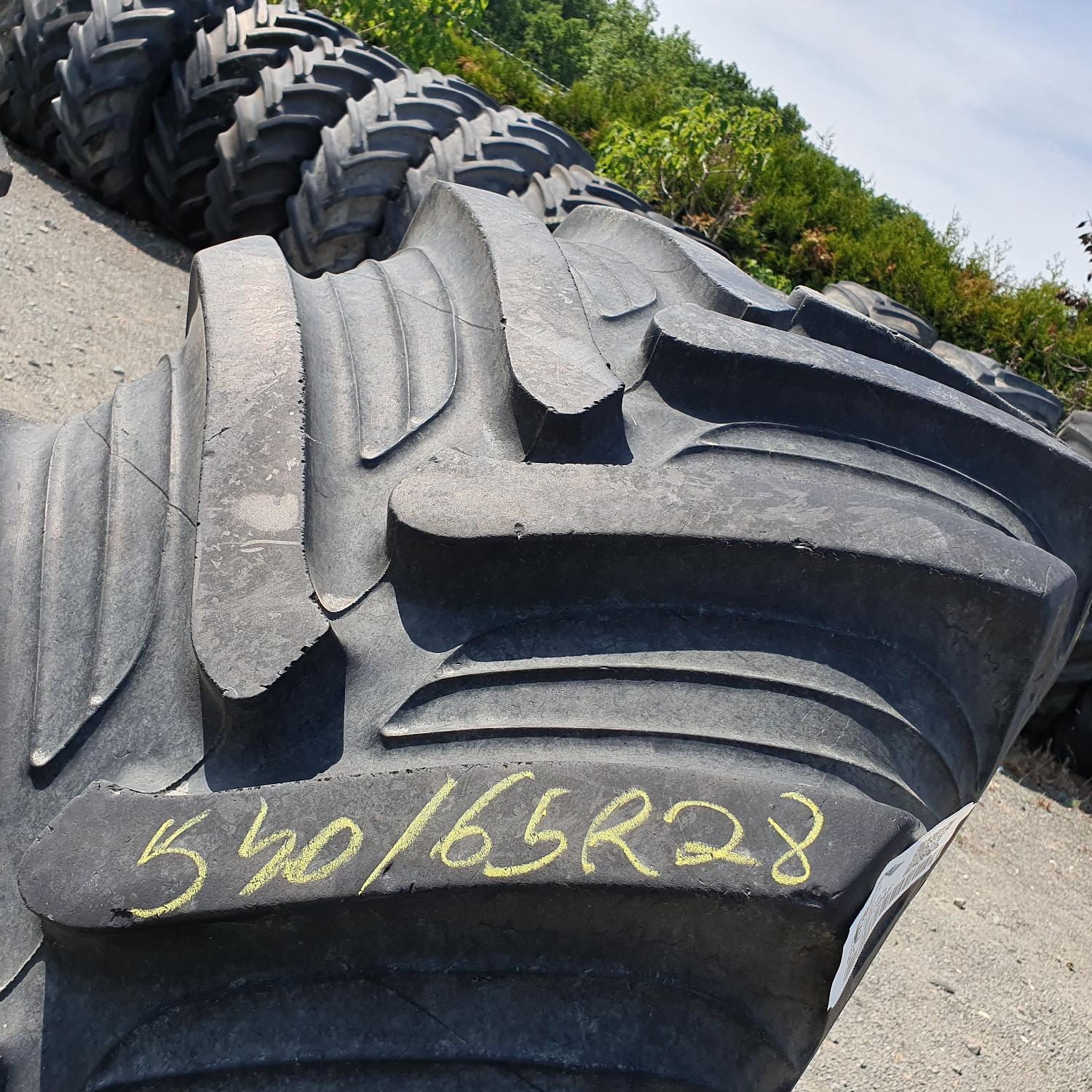  Cauciucuri 540/65R28 Taurus