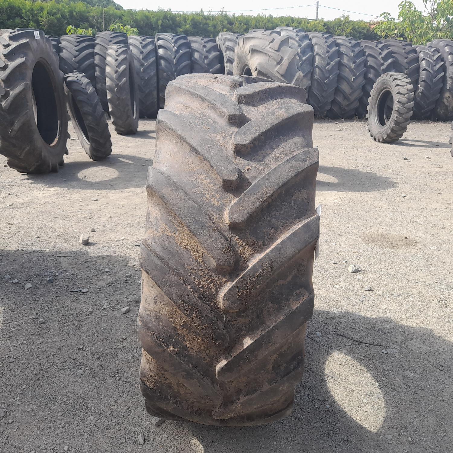 Cauciucuri 340/65R18 Michelin