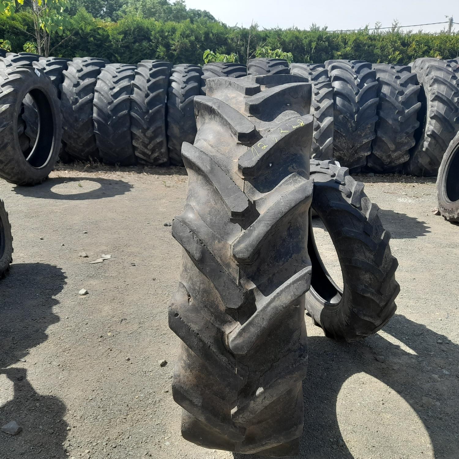  Cauciucuri 12.4R28 Vredestein