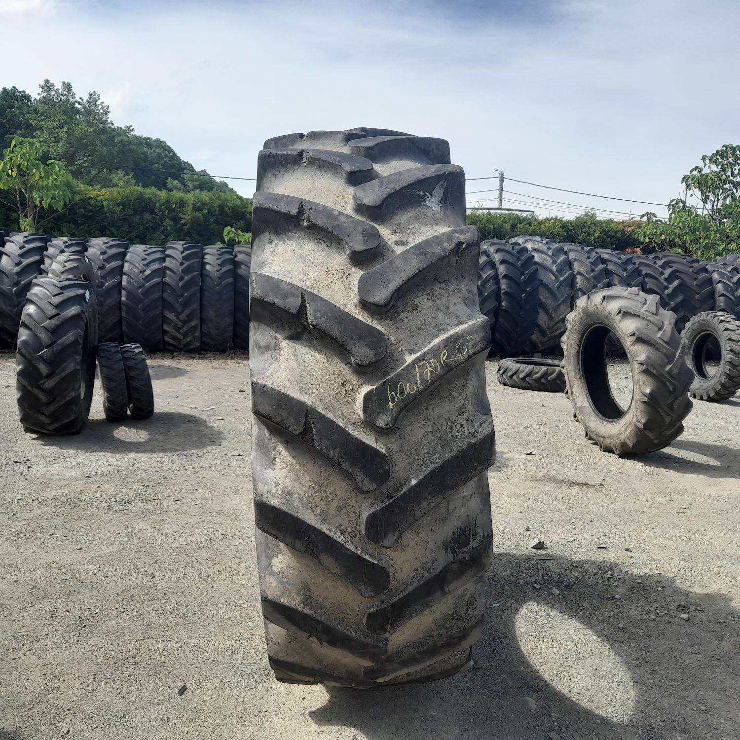  Cauciucuri 600/70-38 Nokian
