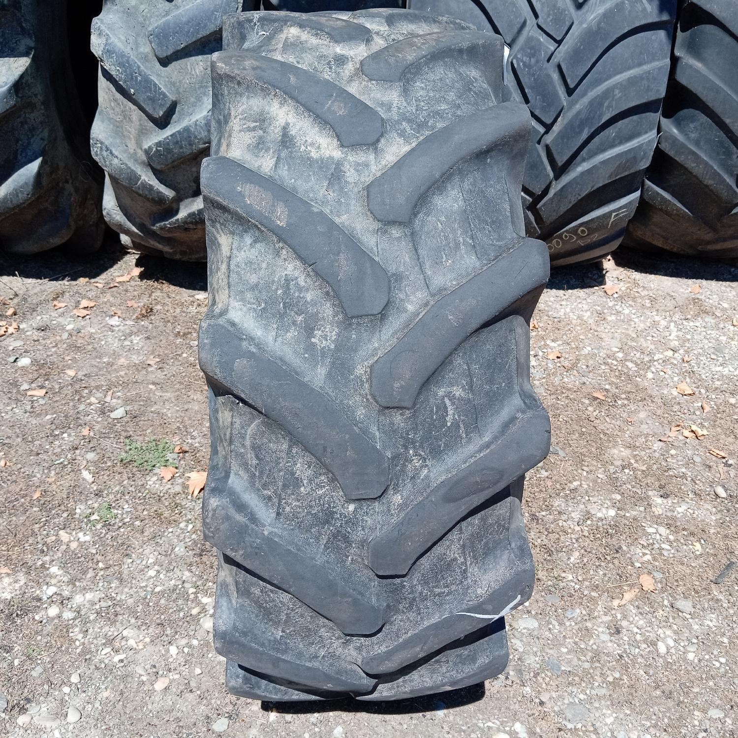  Cauciucuri 420/70R24 Pirelli