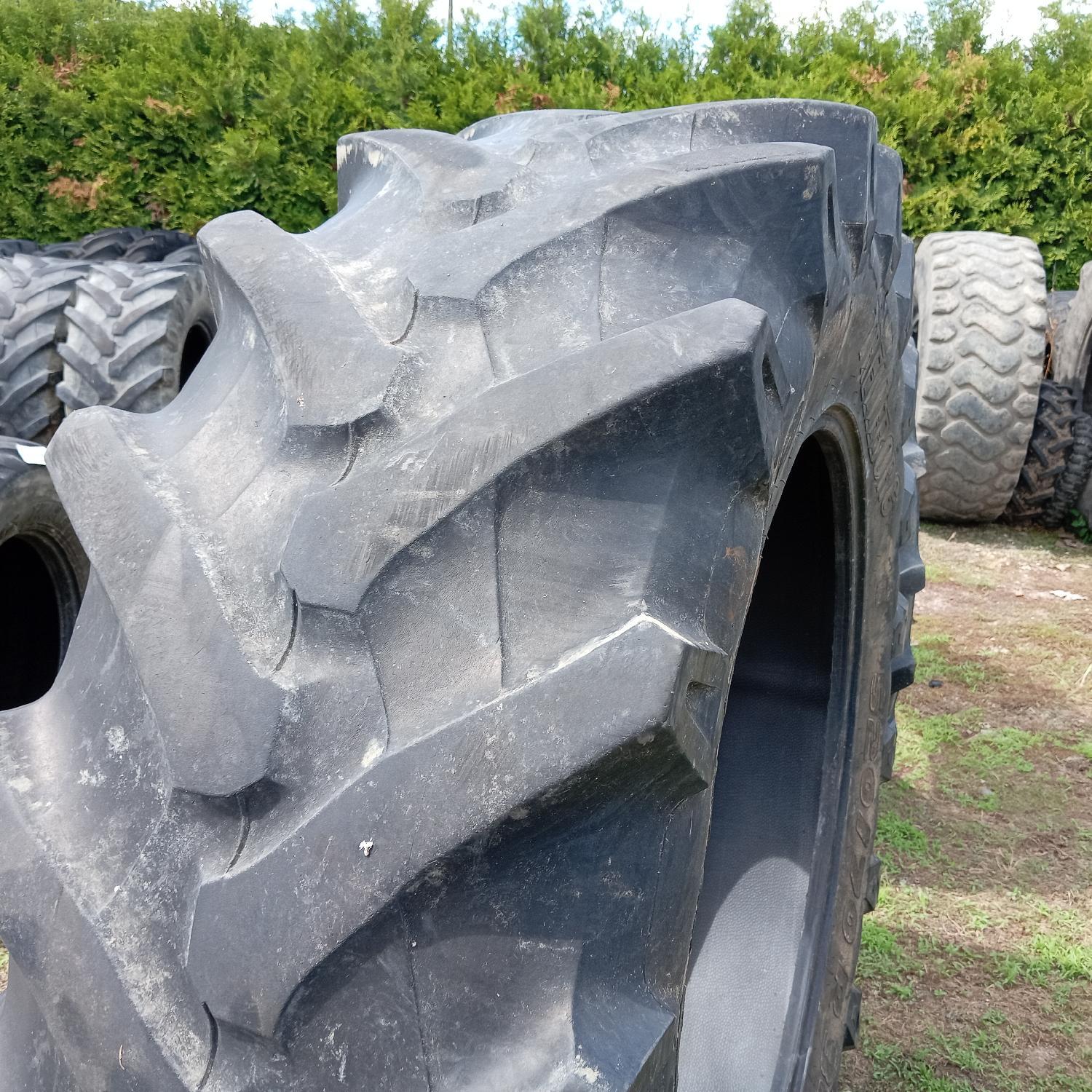  Cauciucuri 520/70R38  Trelleborg