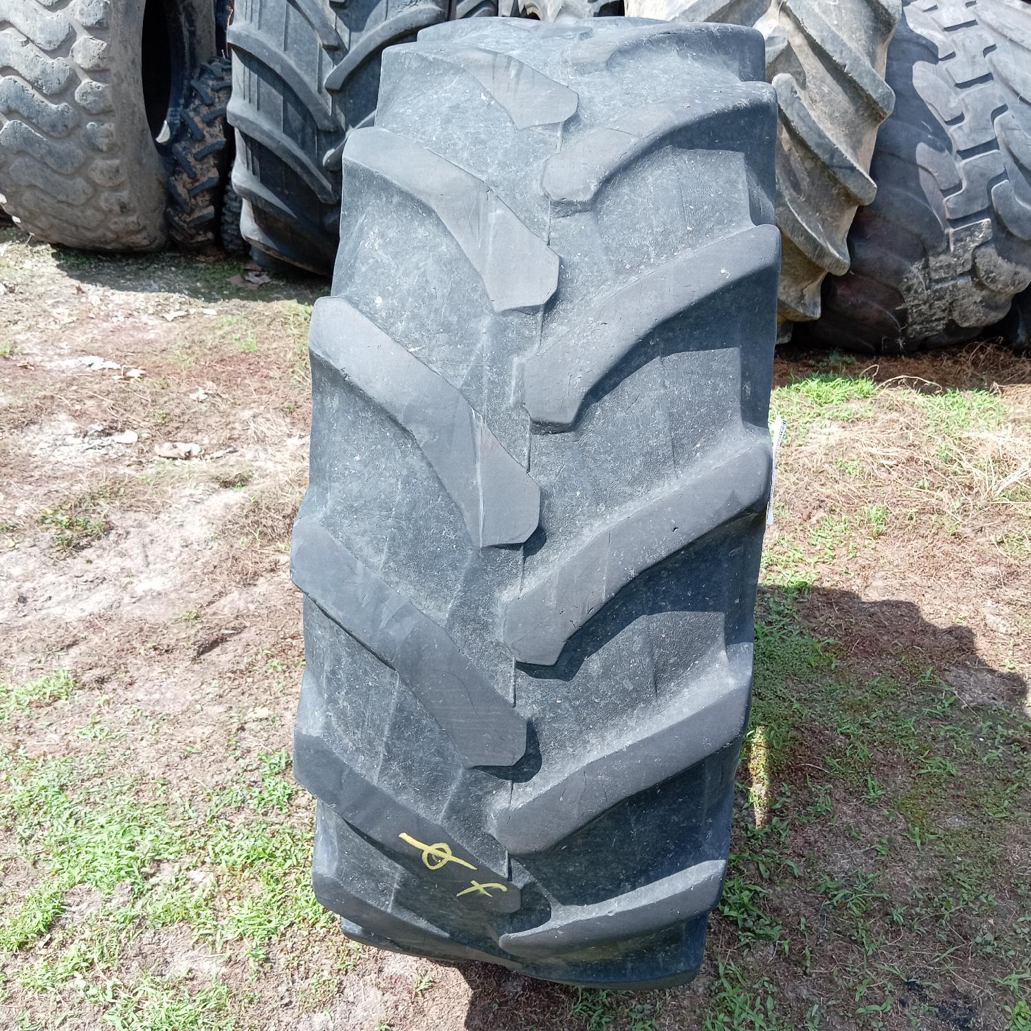  Cauciucuri 480/70R28 Pirelli
