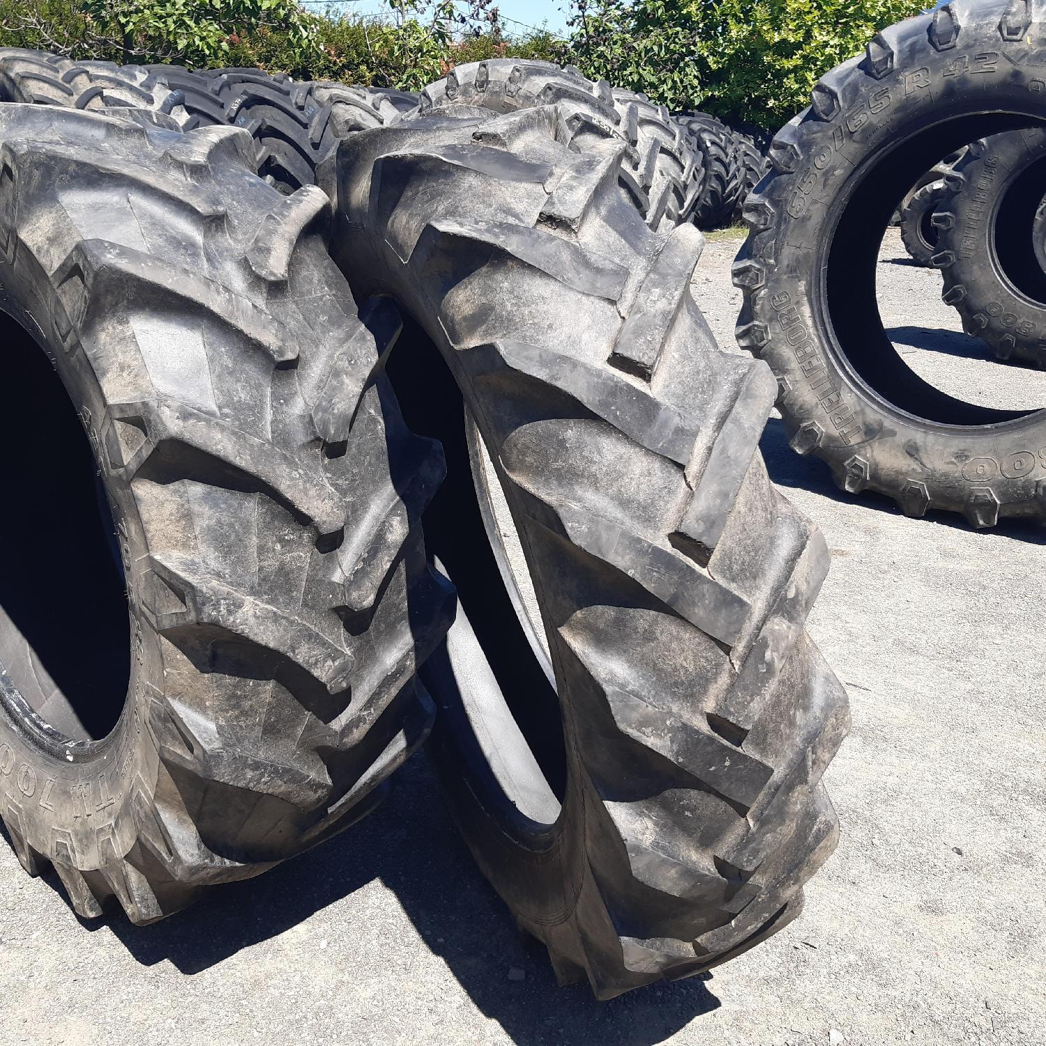  Cauciucuri 12.4-32 (320/85R32) Barum