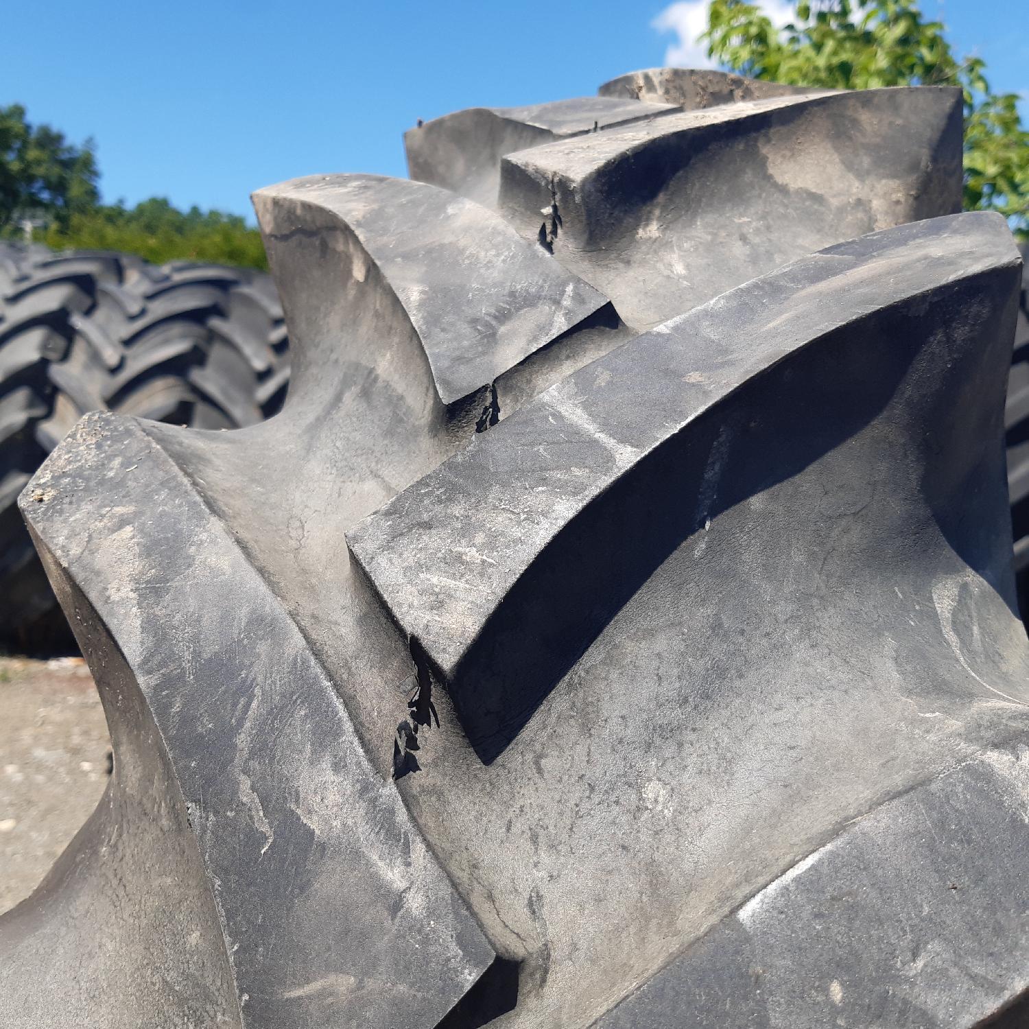 Cauciucuri 12.4-28 (320/85R28) Firestone