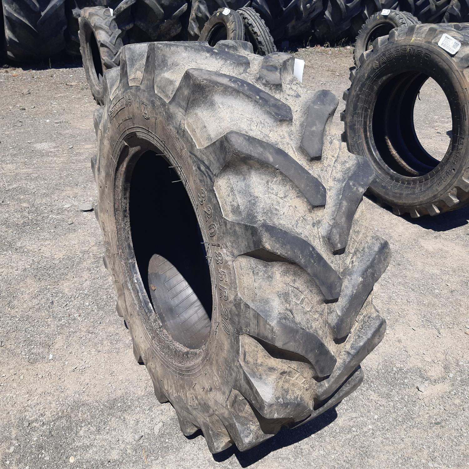  Cauciucuri 320/85R20 Petlas