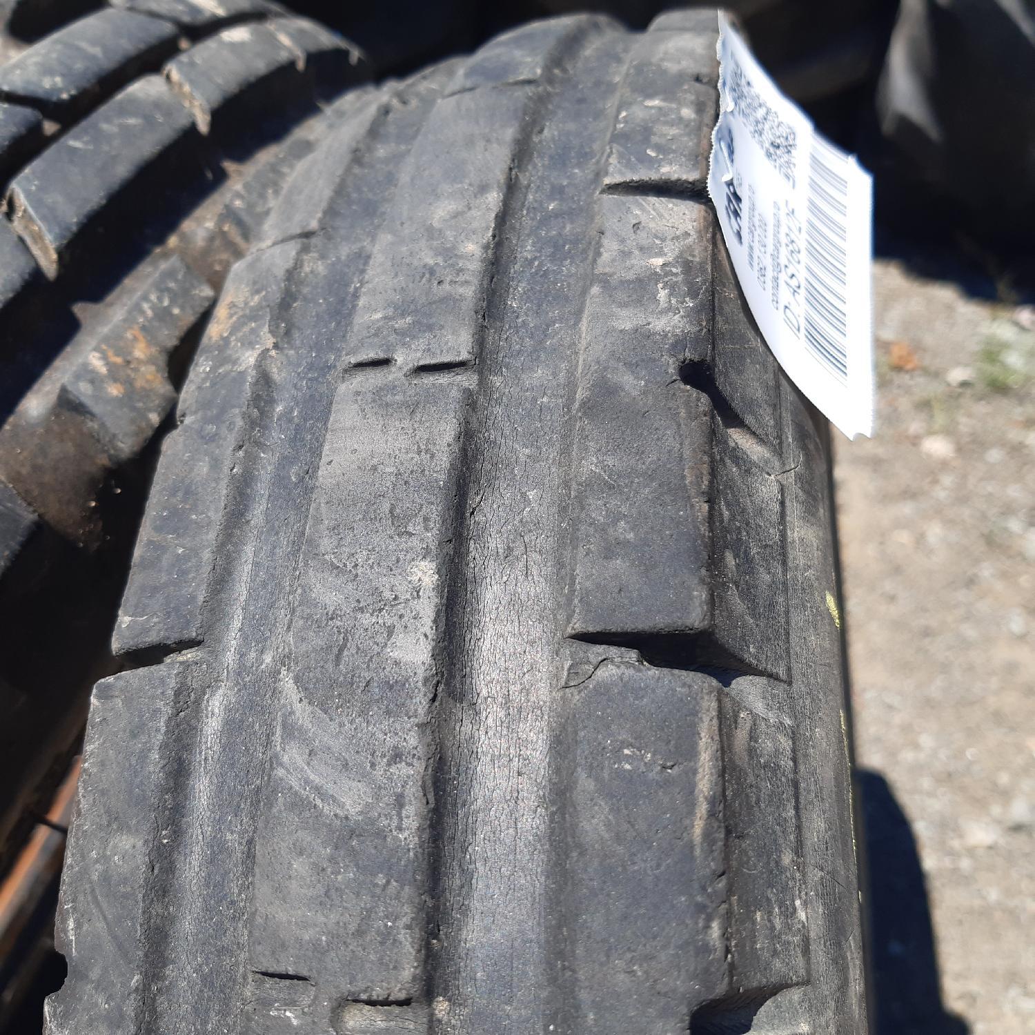  Cauciucuri 4.00-15 Semperit