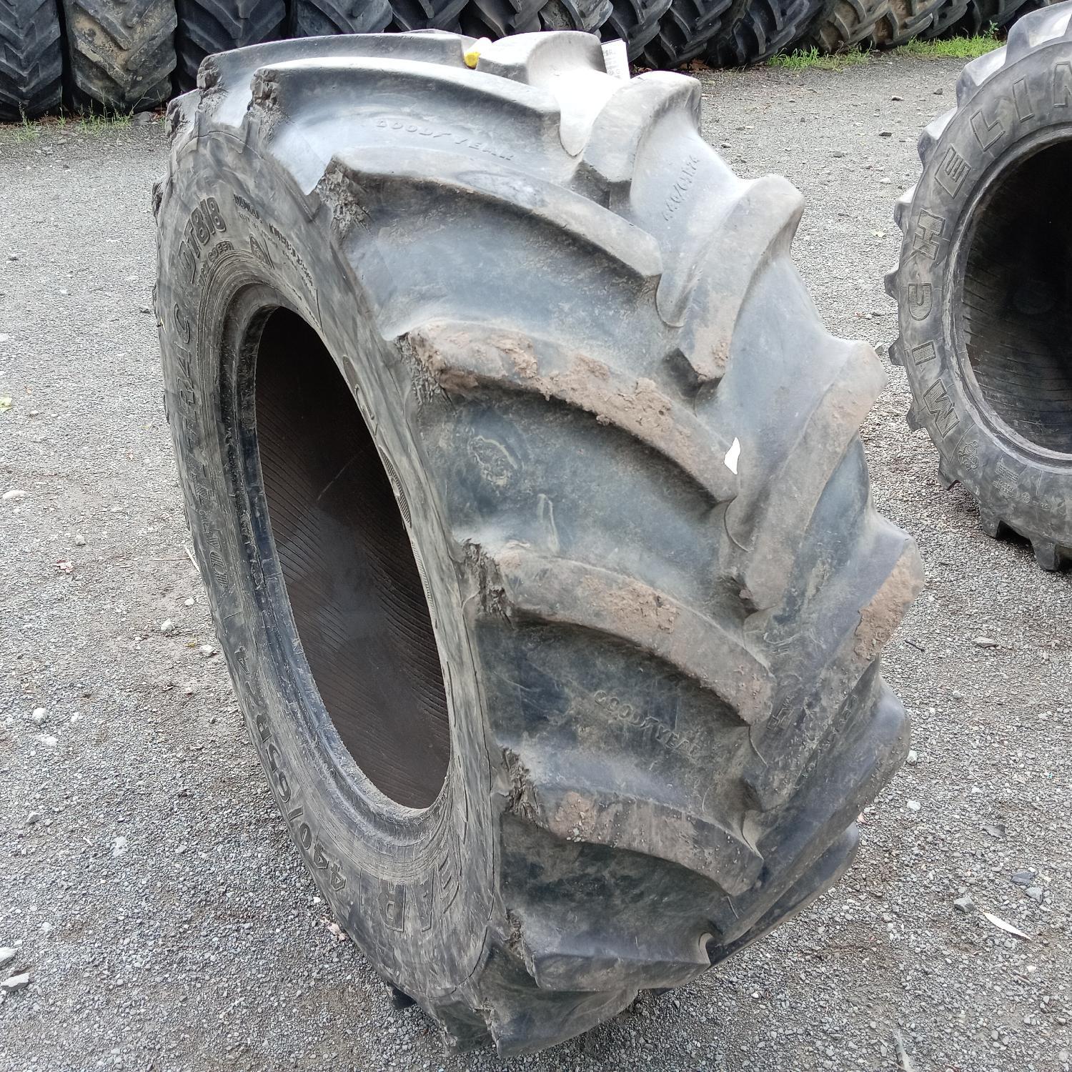  Cauciucuri 440/65R24  Goodyear