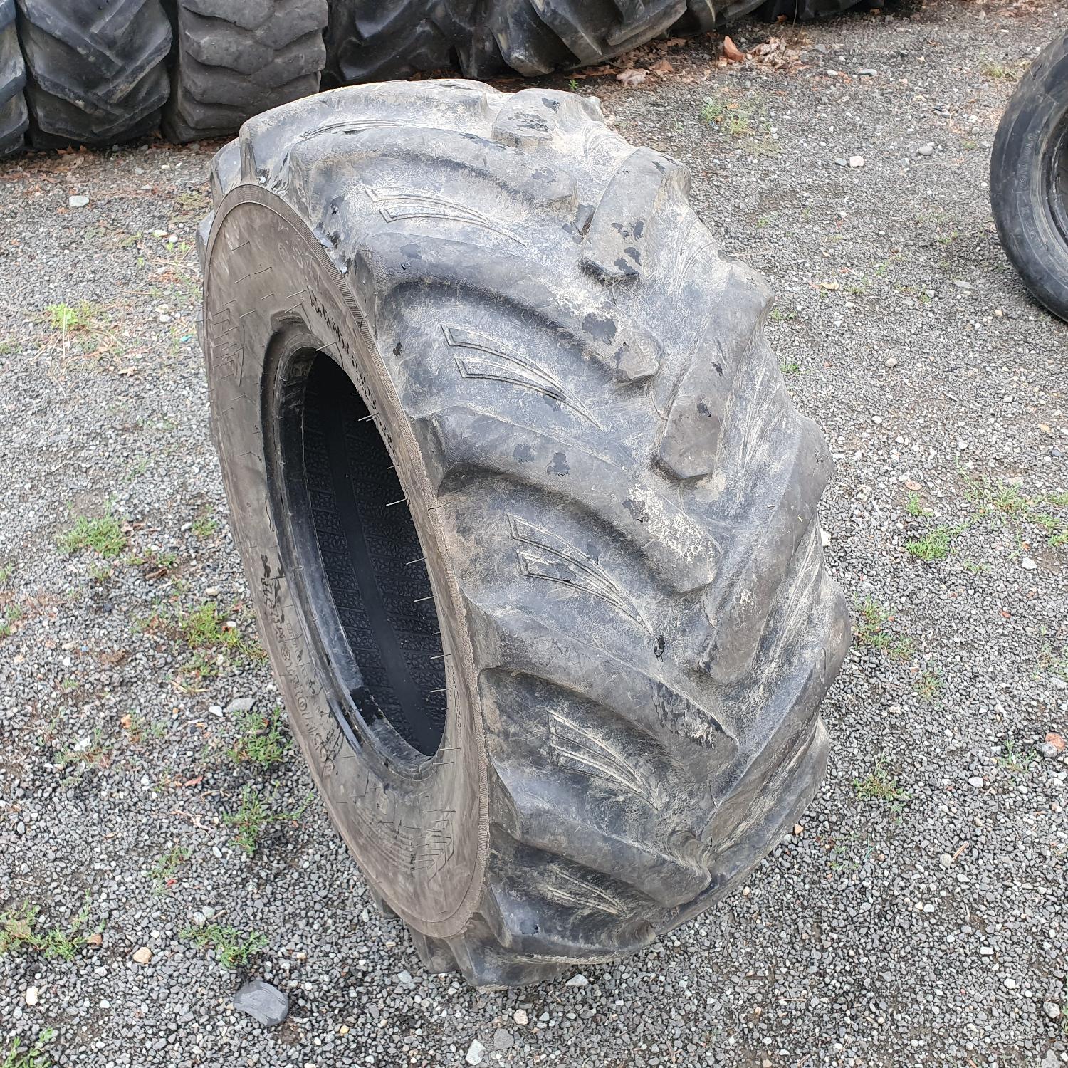  Cauciucuri 365/70R18  Bkt