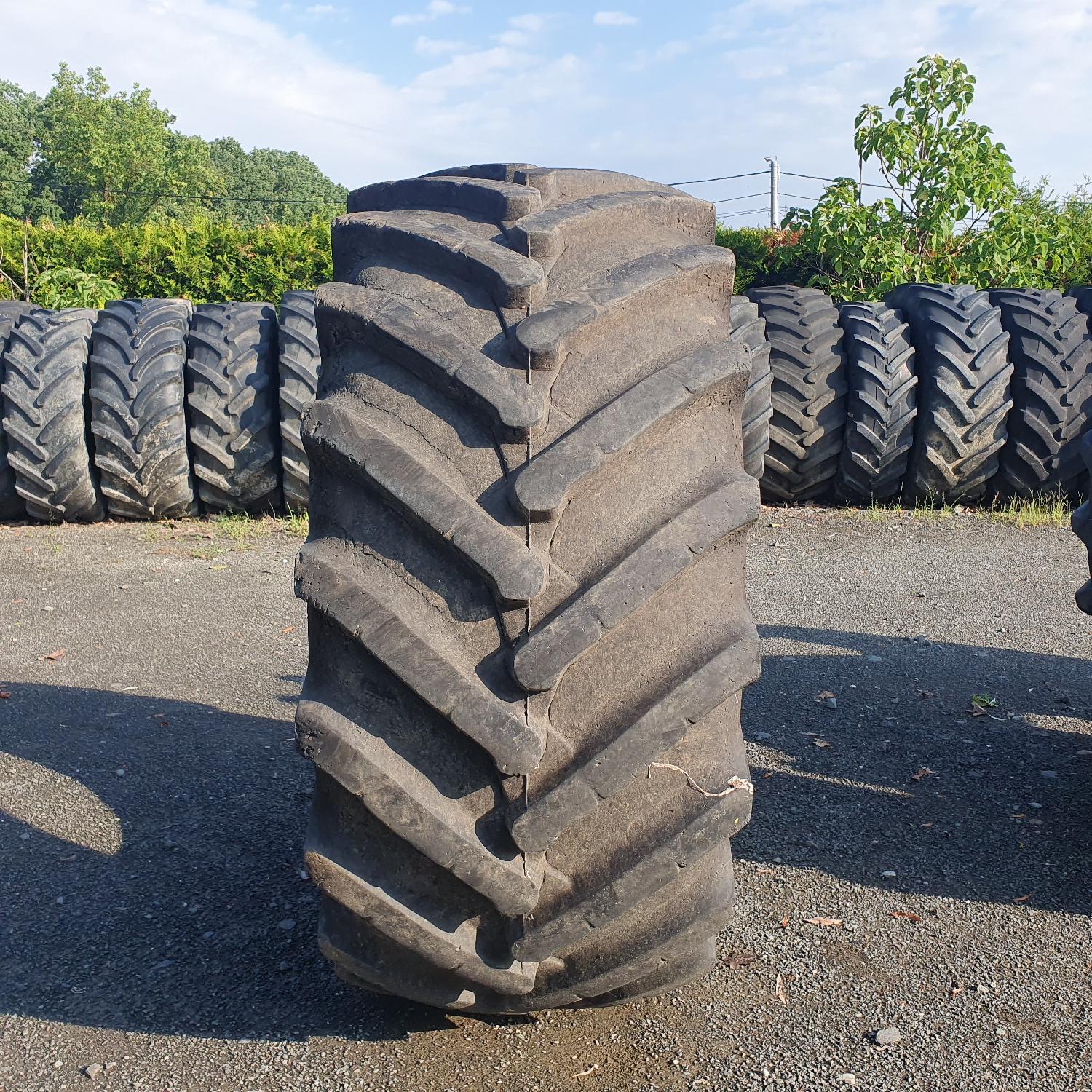  Cauciucuri 800/65R32 Rosava