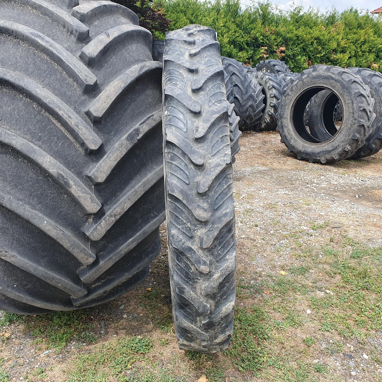  Cauciucuri 270/95R48 Taurus
