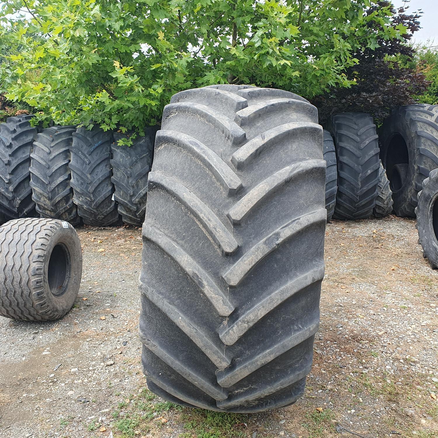  Cauciucuri 900/60R32 Mitas