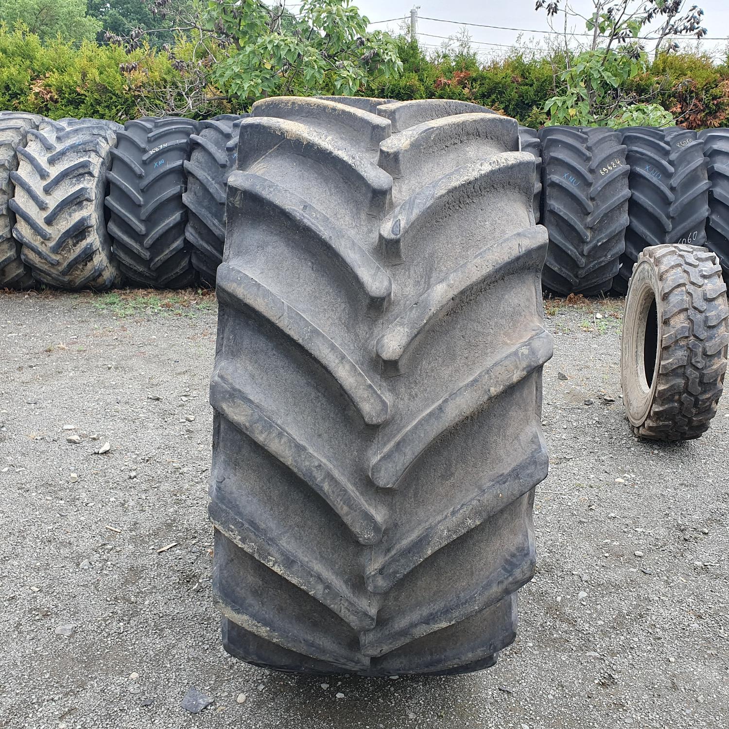  Cauciucuri 800/65R32 Continental