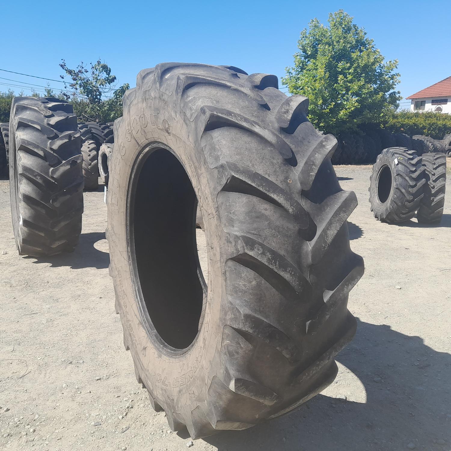  Cauciucuri 520/70R38 Firestone