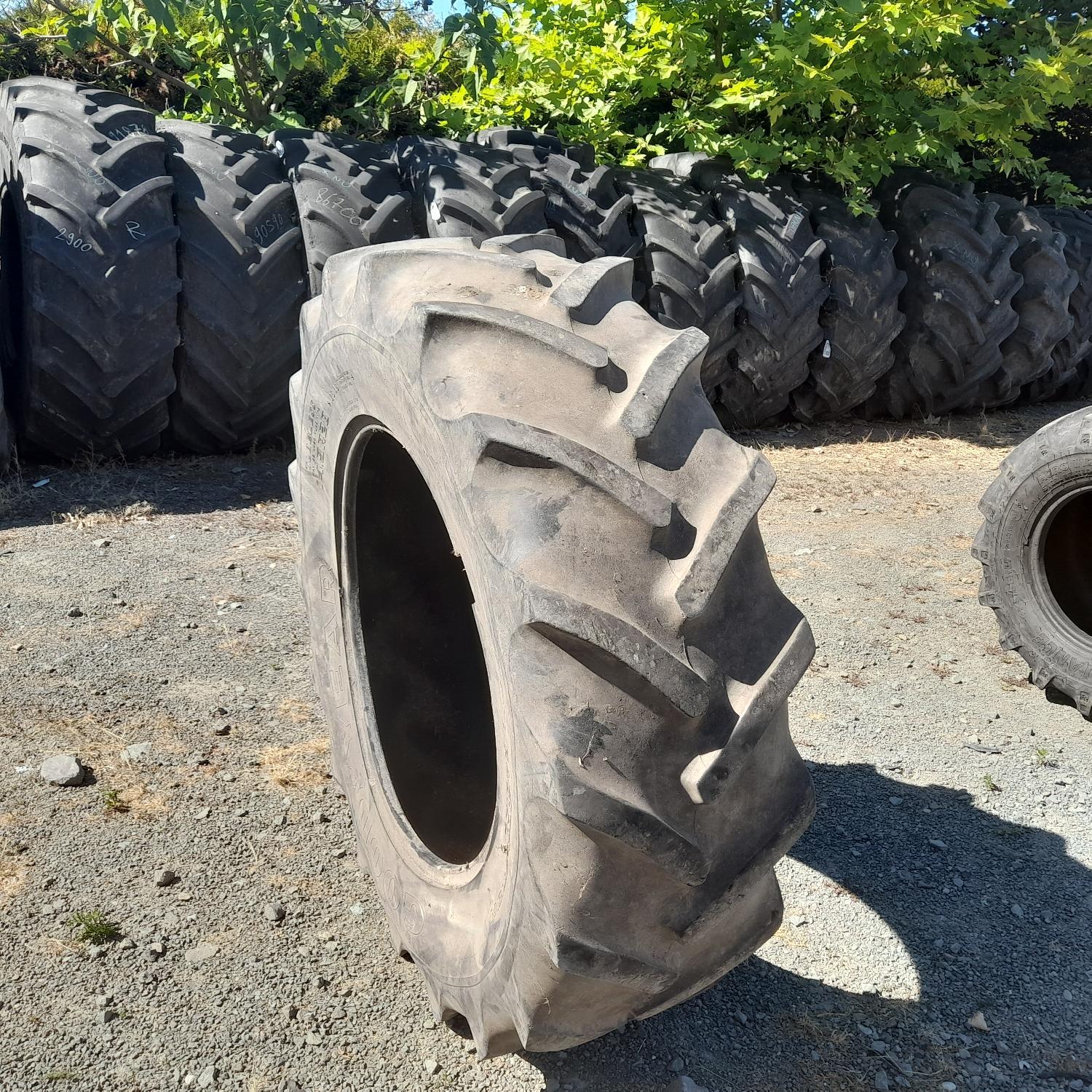  Cauciucuri 14.9R28 Goodyear