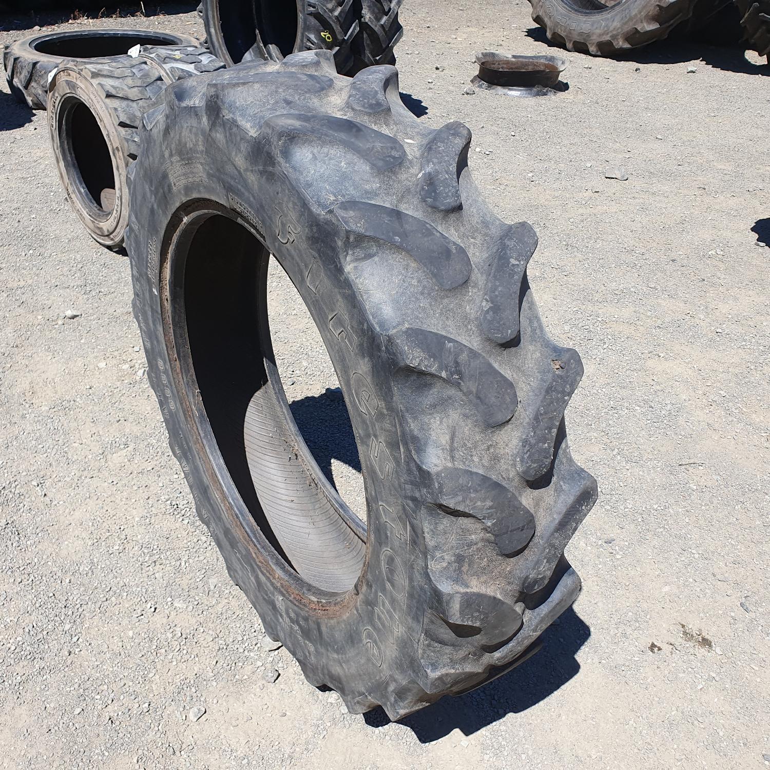  Cauciucuri 9.5R24 Firestone