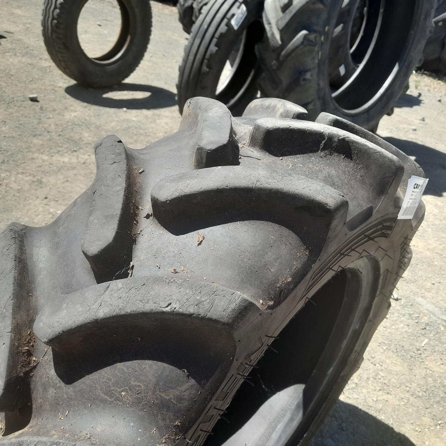  Cauciucuri 240/70R16 Vredestein