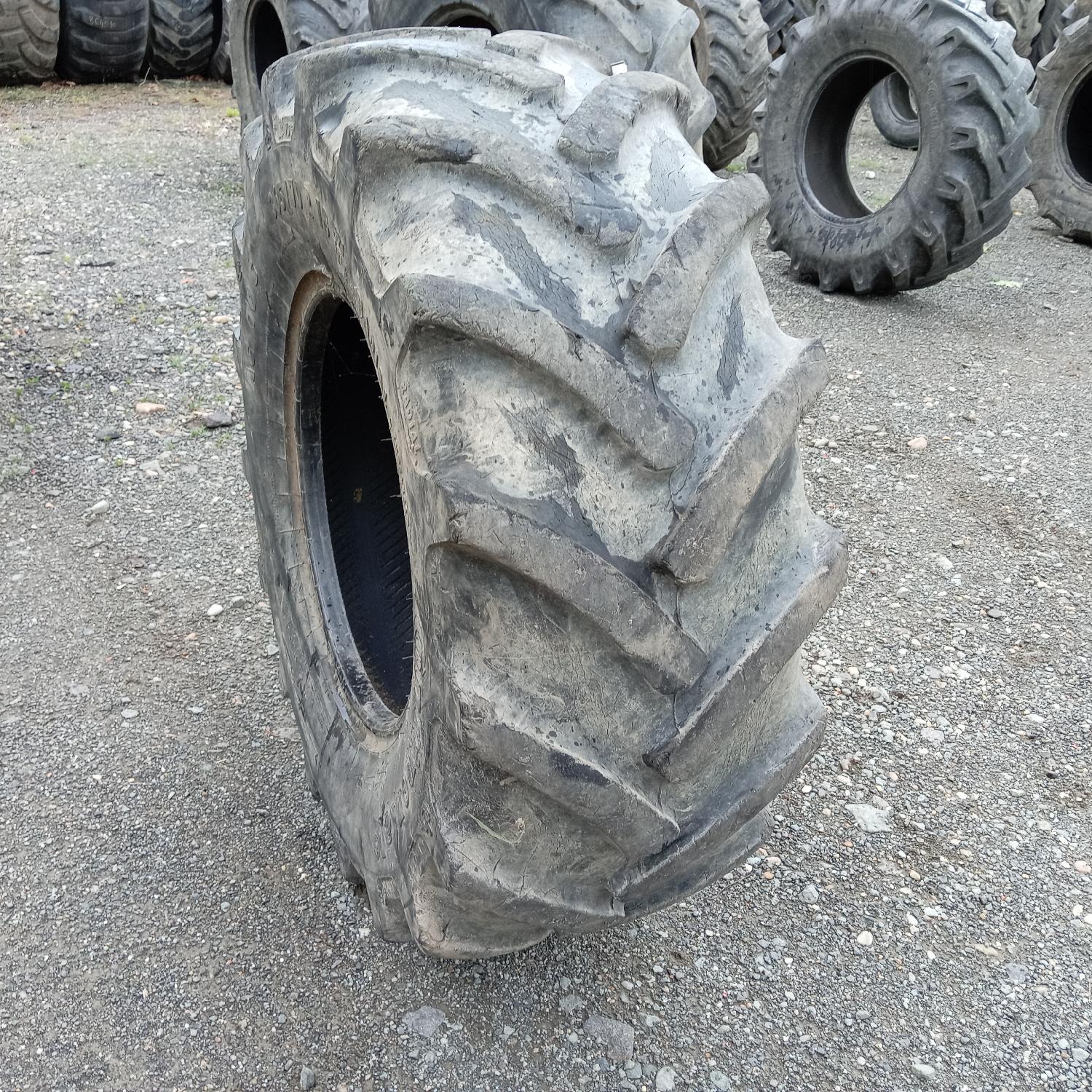  Cauciucuri 365/70R18  Continental