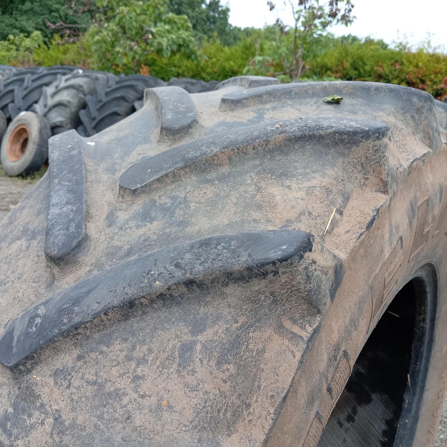  Cauciucuri 480/65R28 Michelin