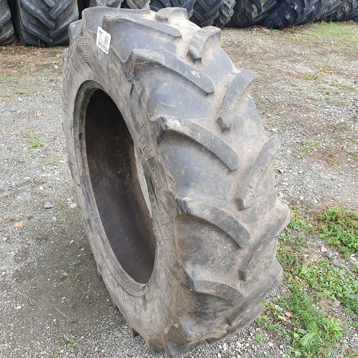  Cauciucuri 320/85R28 Vredestein