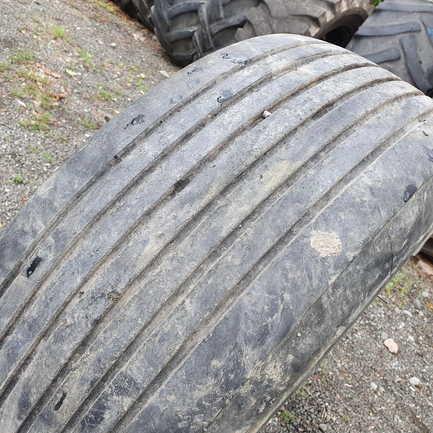  Cauciucuri 10.50-16  Michelin